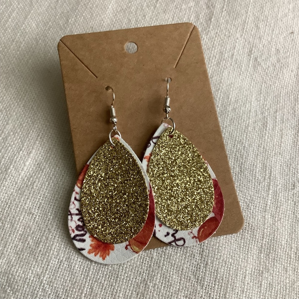 3/$15 🛍️ Thanksgiving teardrop earrings - new handmade gold glitter two layers